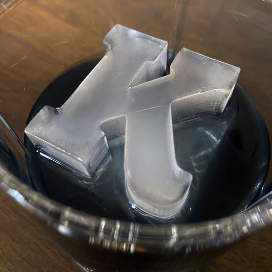Fuente serif en negrita para moldes de hielo personalizados
