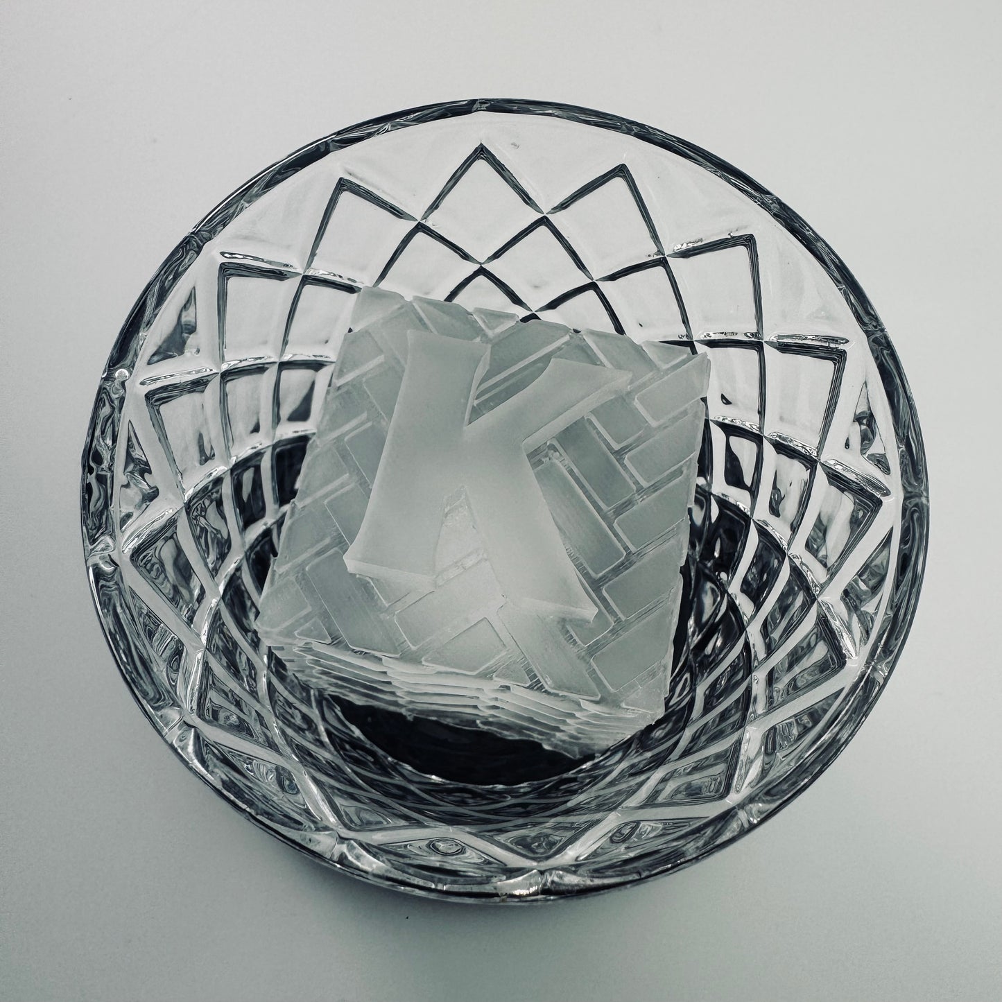 Molde para cubitos de hielo enmarcado de 2,1 pulgadas / Estilo Premiere