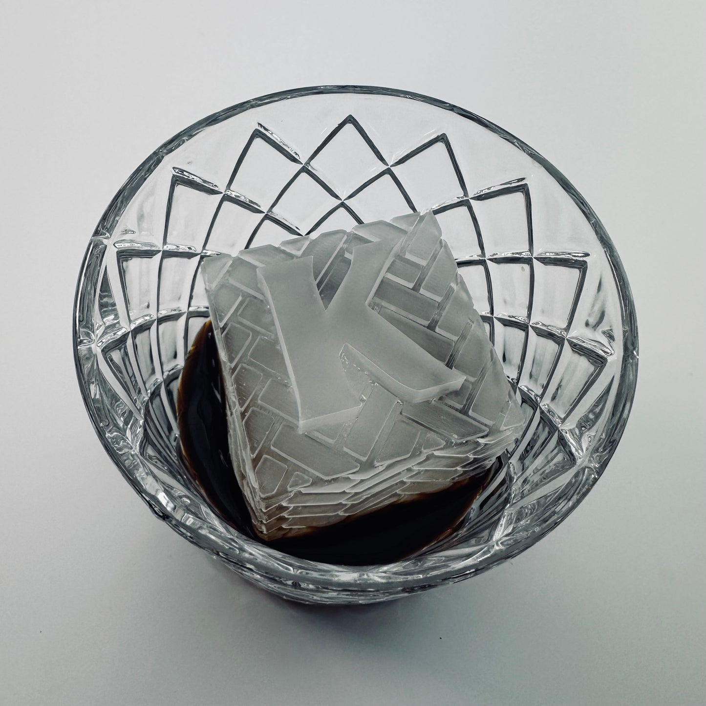 Molde para cubitos de hielo enmarcado de 2,1 pulgadas / Estilo Premiere