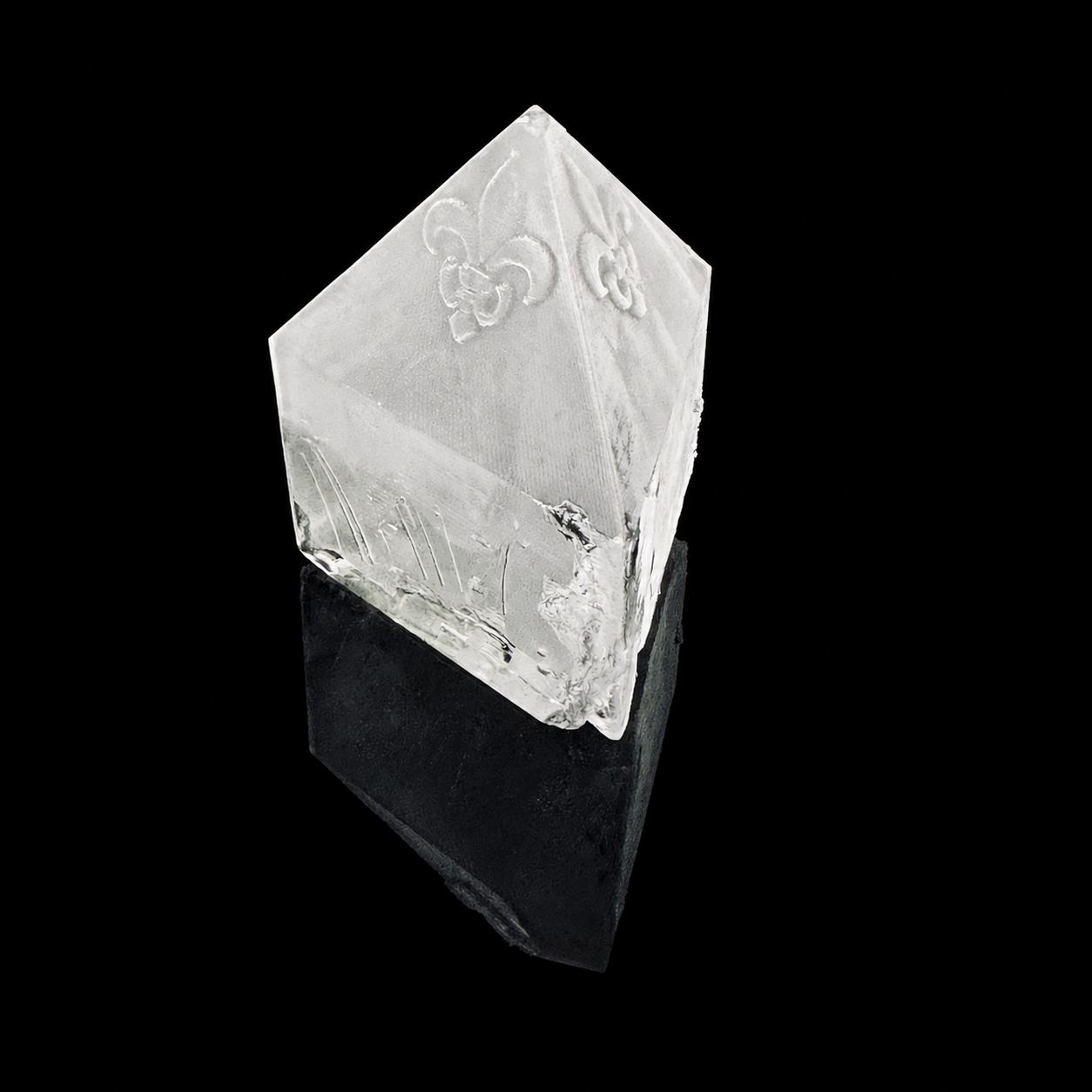 Pyramid Ice Trays – Obelisk Ice Mold Inspired Ice Cube for Cocktails & Whiskey