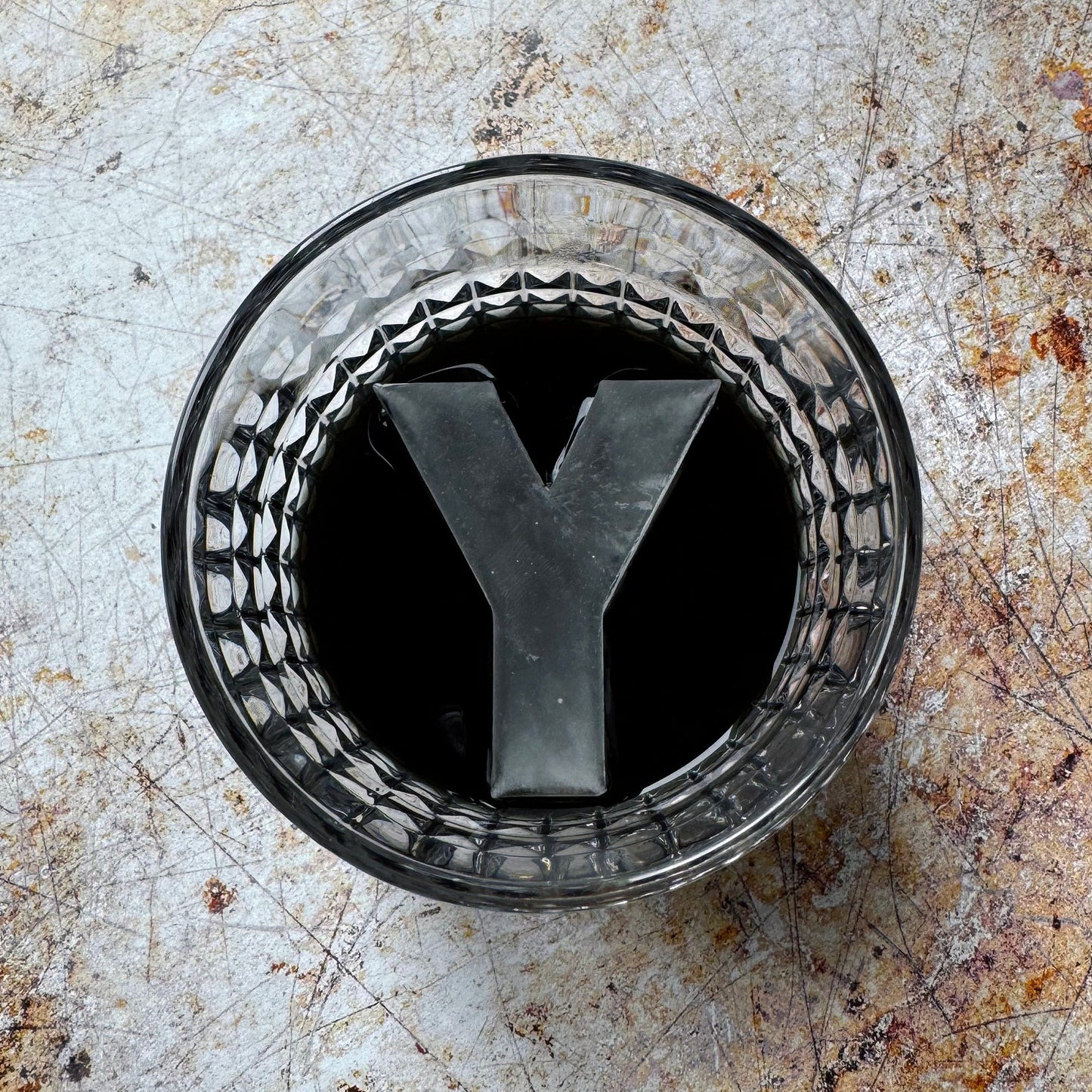 Letters & Numbers Ice Tray – Custom Alphabet & Number Ice for your Drinks