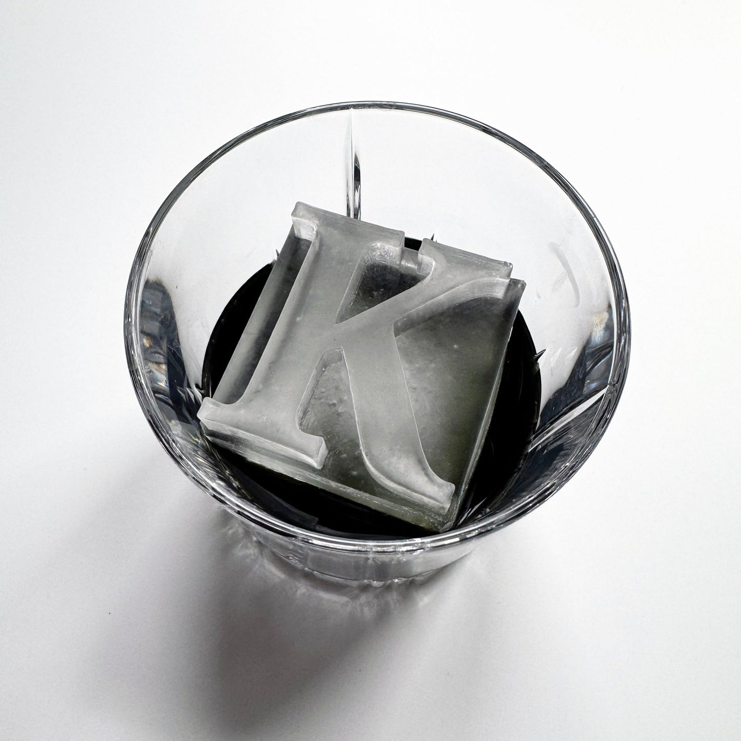 Custom Text Silicone Ice Tray – Embossed Personalized Ice Cube Mold for Whiskey & Cocktails