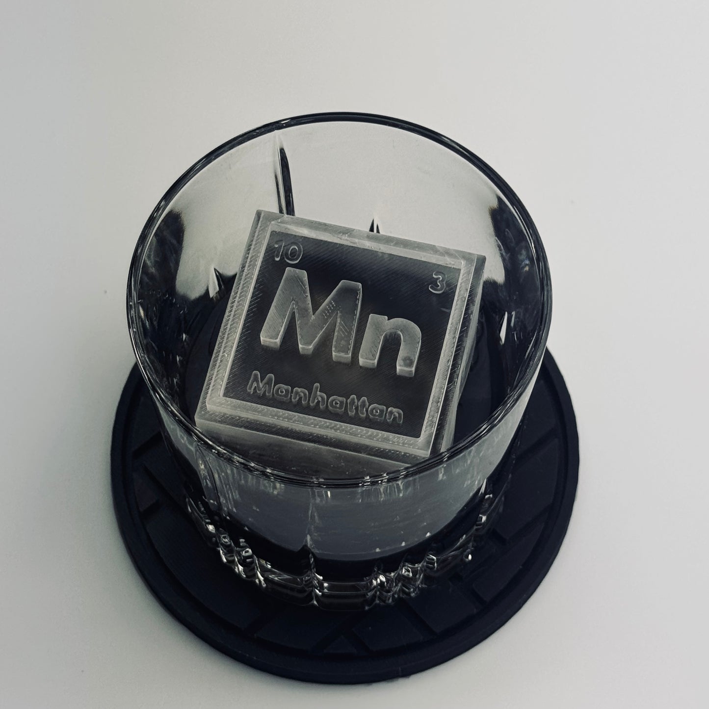 Manhattan Element Ice Tray