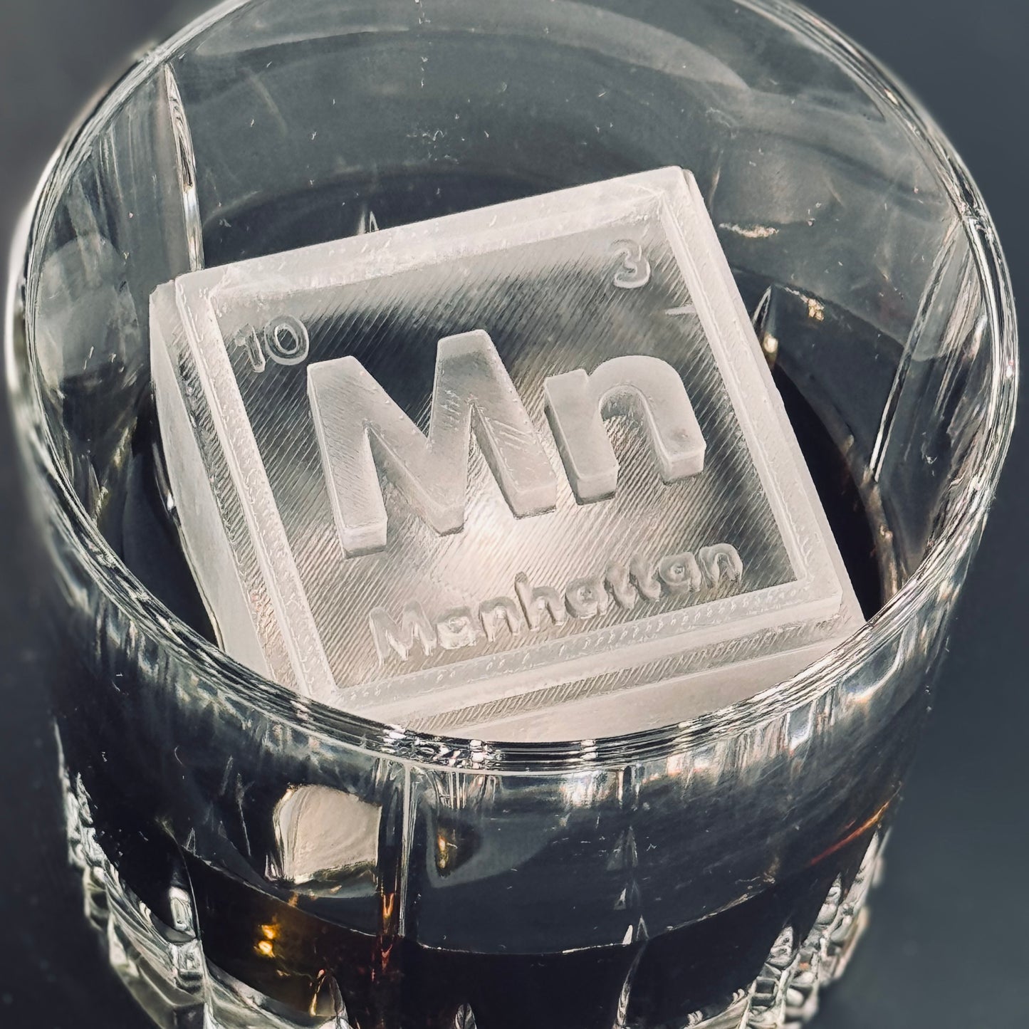 Manhattan Element Ice Tray