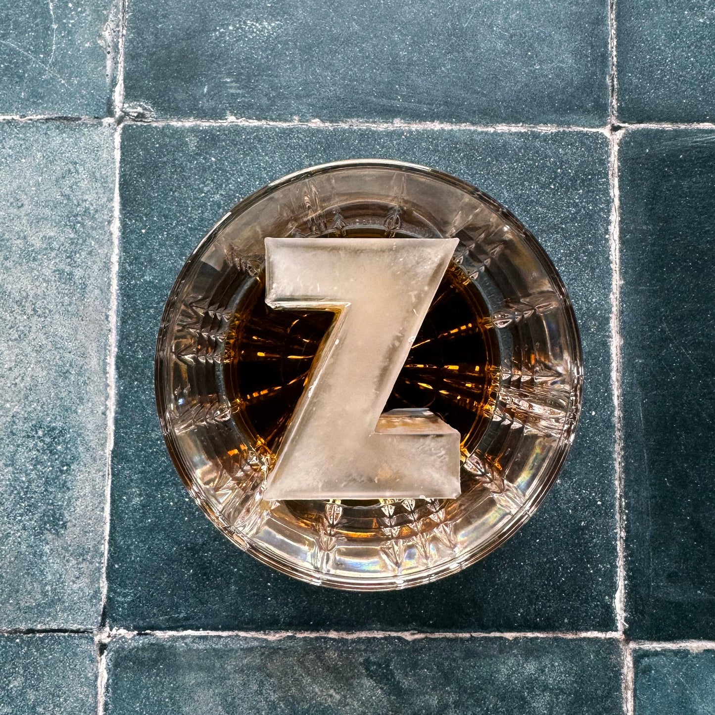 Letters & Numbers Ice Tray – Custom Alphabet & Number Ice for your Drinks