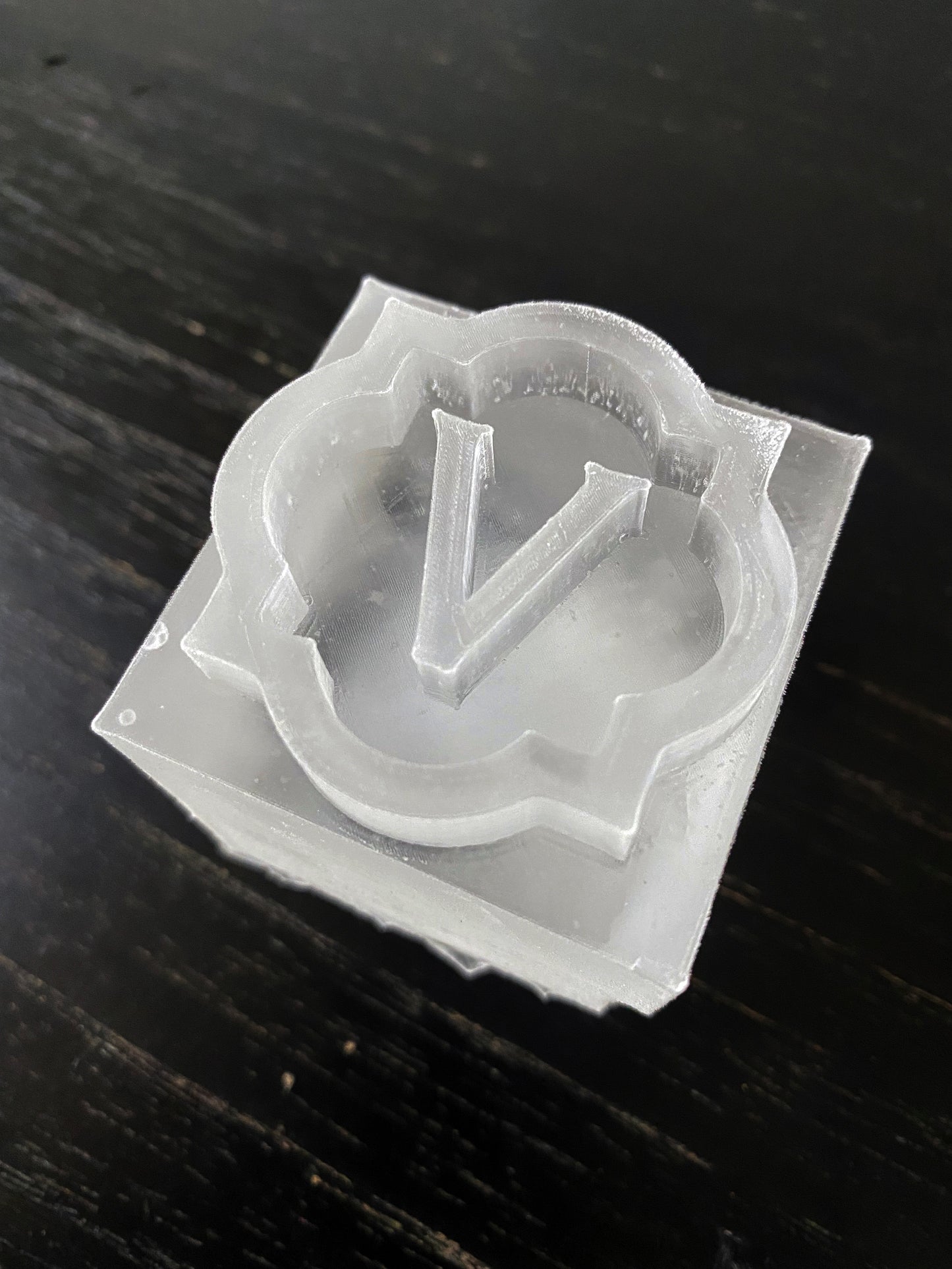 Framed 2.1 inch Ice Cube Mold / Premiere Style