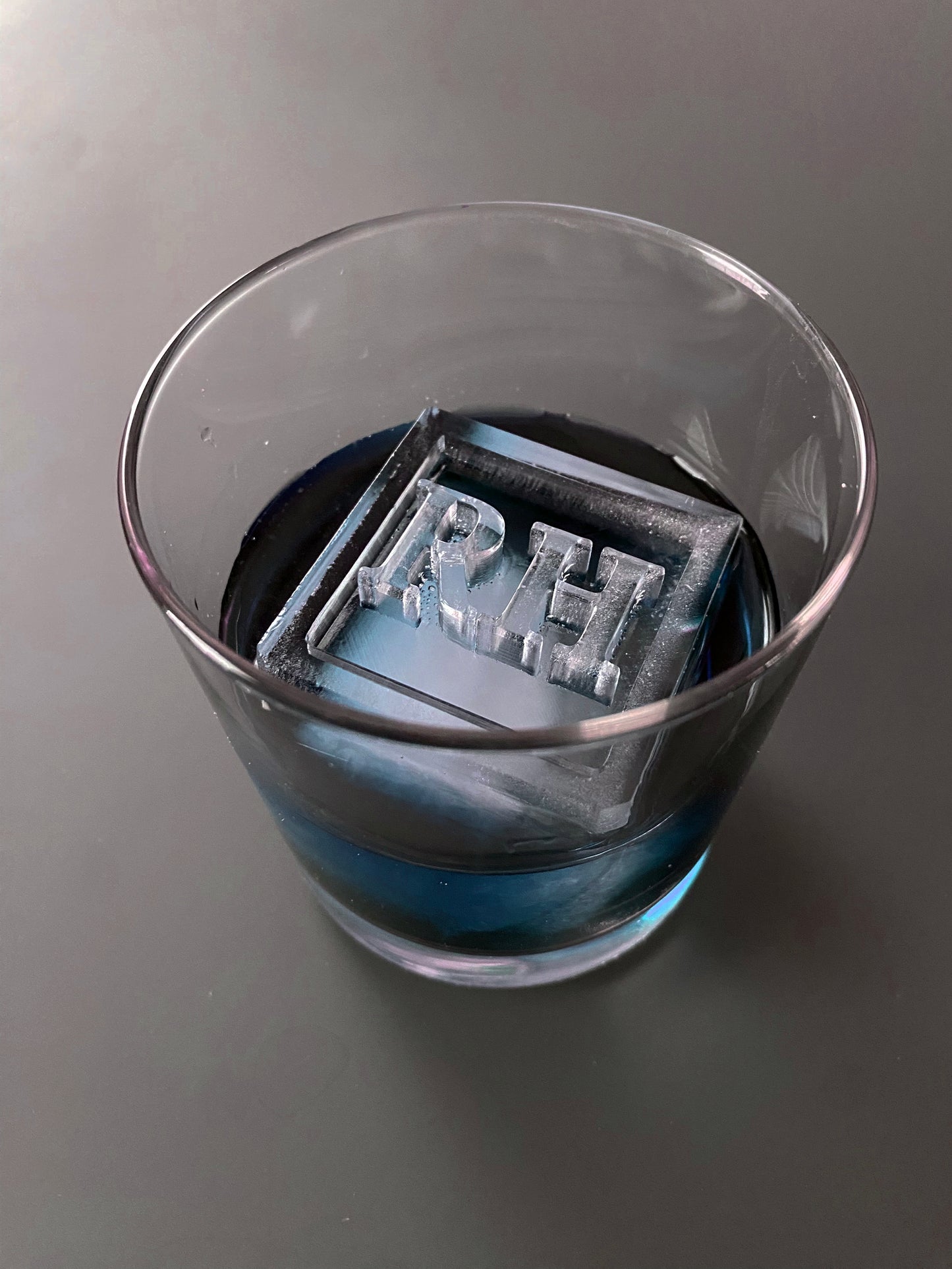 Framed 2.1 inch Ice Cube Mold