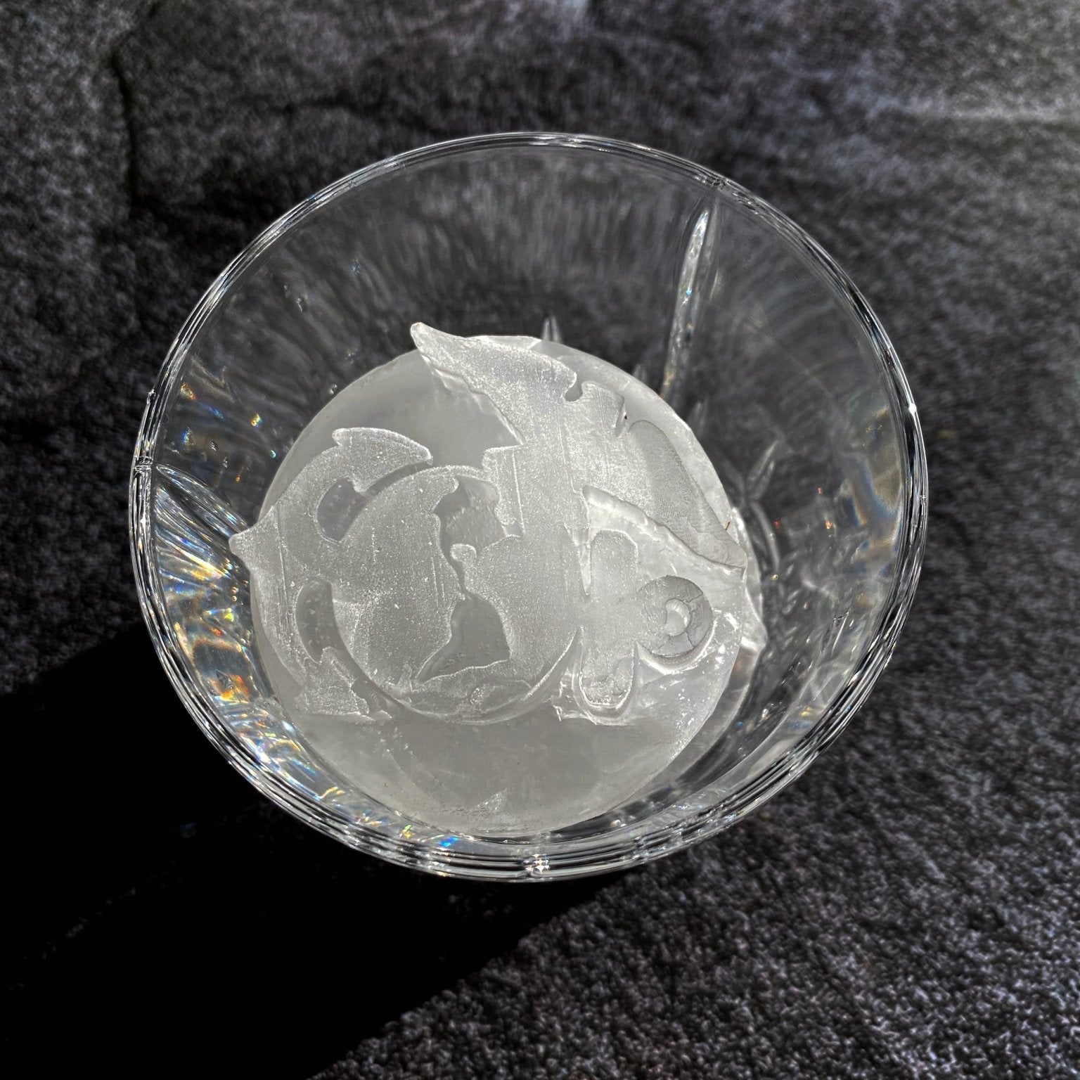 USMC Emblem Ice Cylinder - Honest Ice