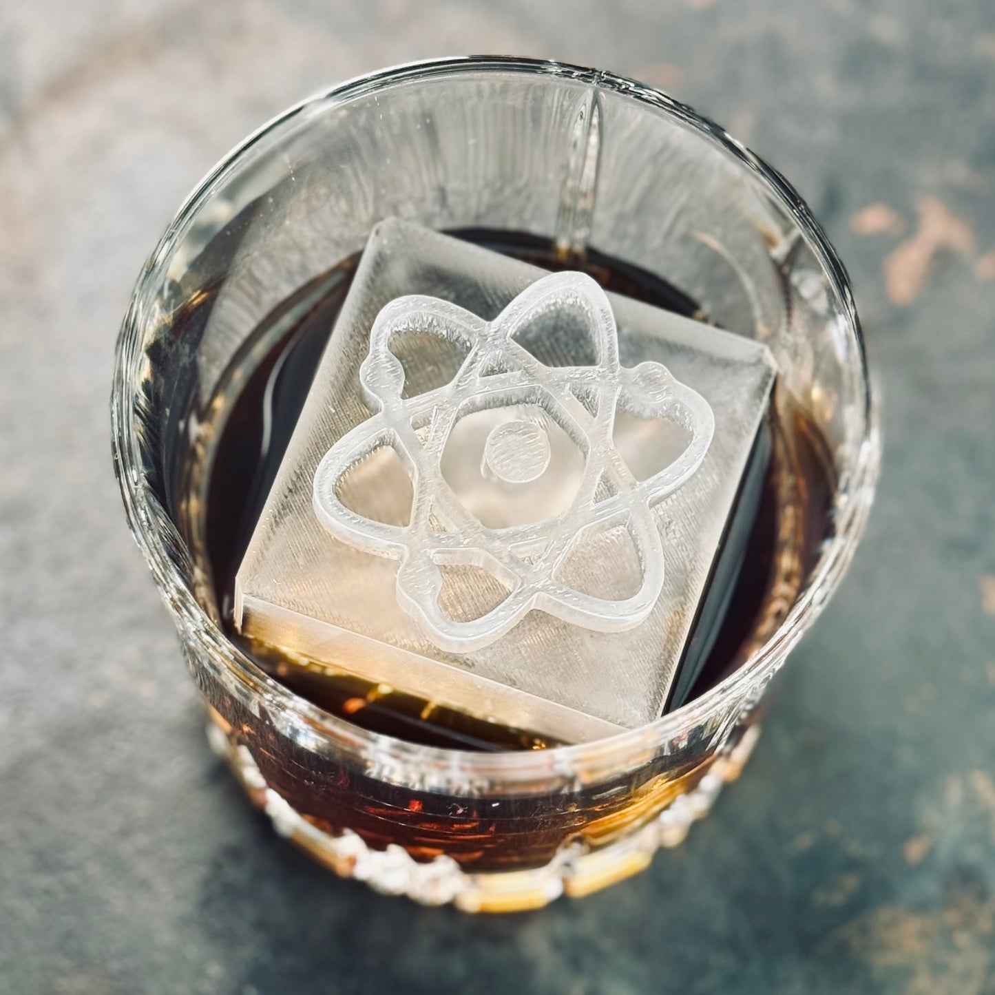 Atom Molecule Ice Tray – Science Ice Cubes
