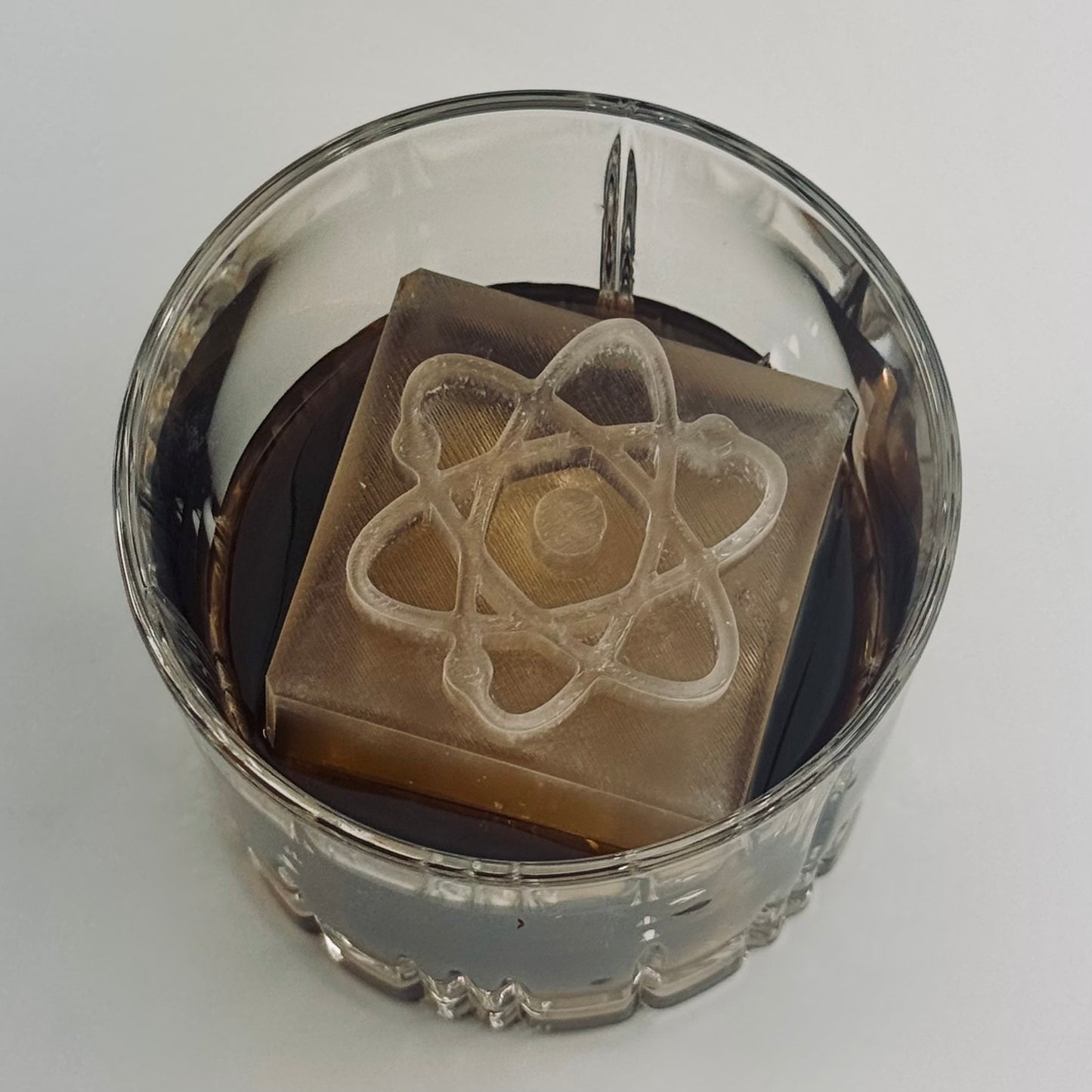 Atom Molecule Ice Tray – Science Ice Cubes
