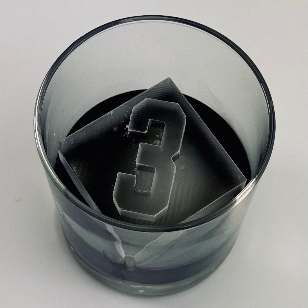 Collegiate Ice Tray – Number or Letter Whiskey Cubes