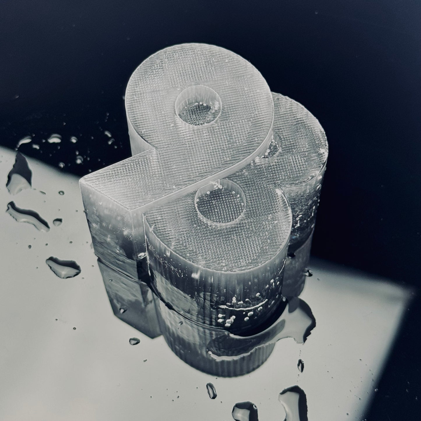 Numbers Silicone Ice Tray – Numbered Ice Cube Mold for Whiskey & Cocktails