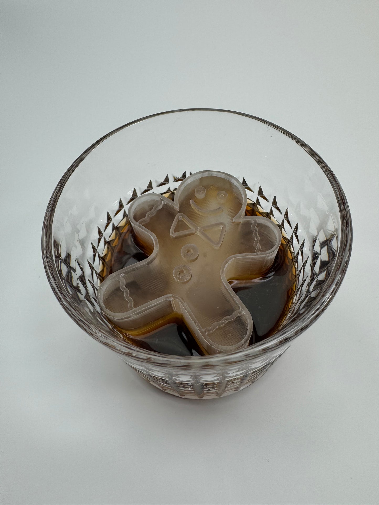 Moldes y bandejas de hielo con forma de hombrecito de jengibre