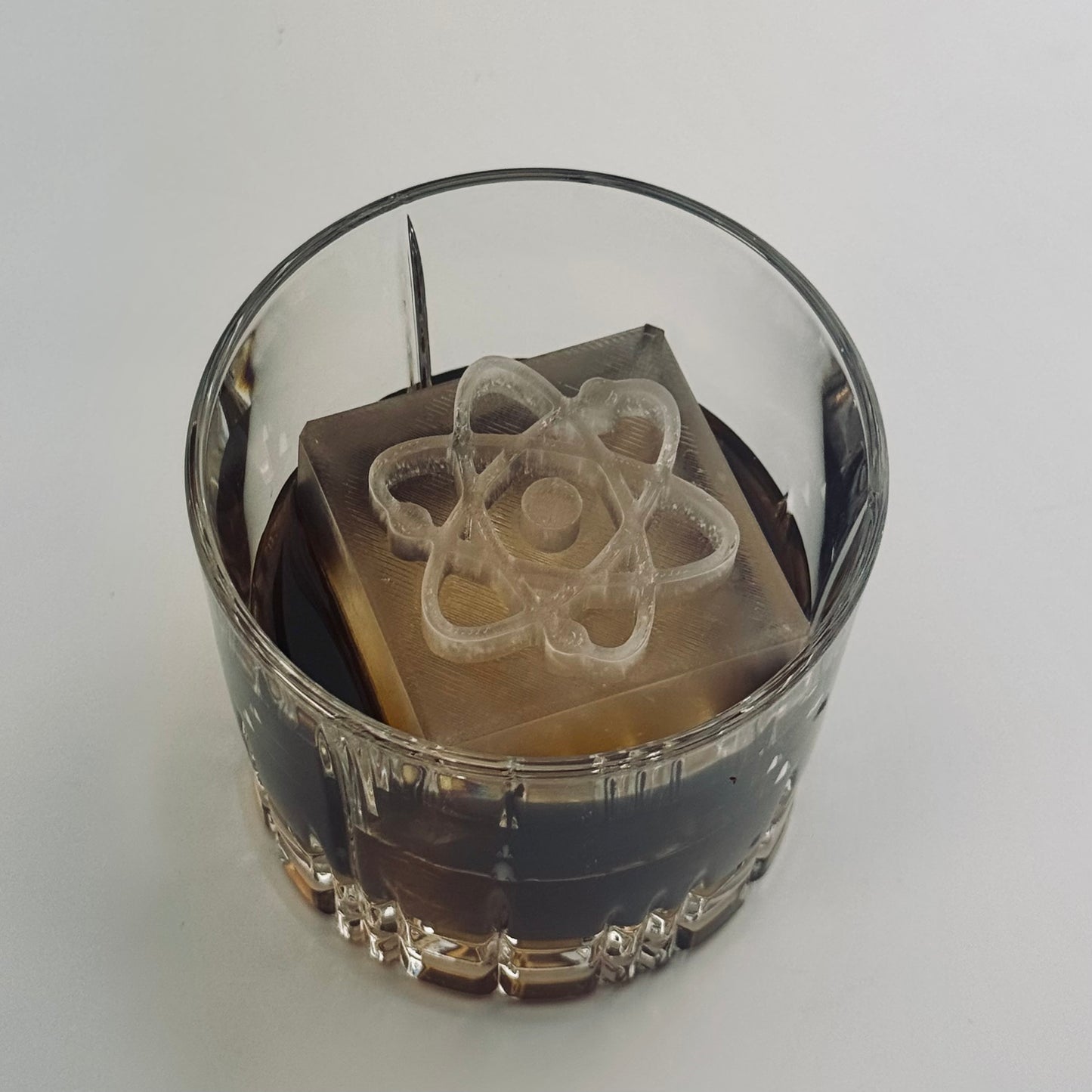 Atom Molecule Ice Tray – Science Ice Cubes