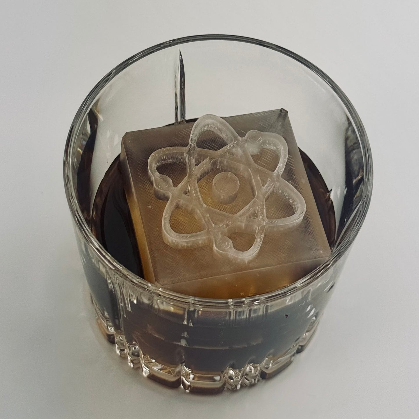 Atom Molecule Ice Tray – Science Ice Cubes