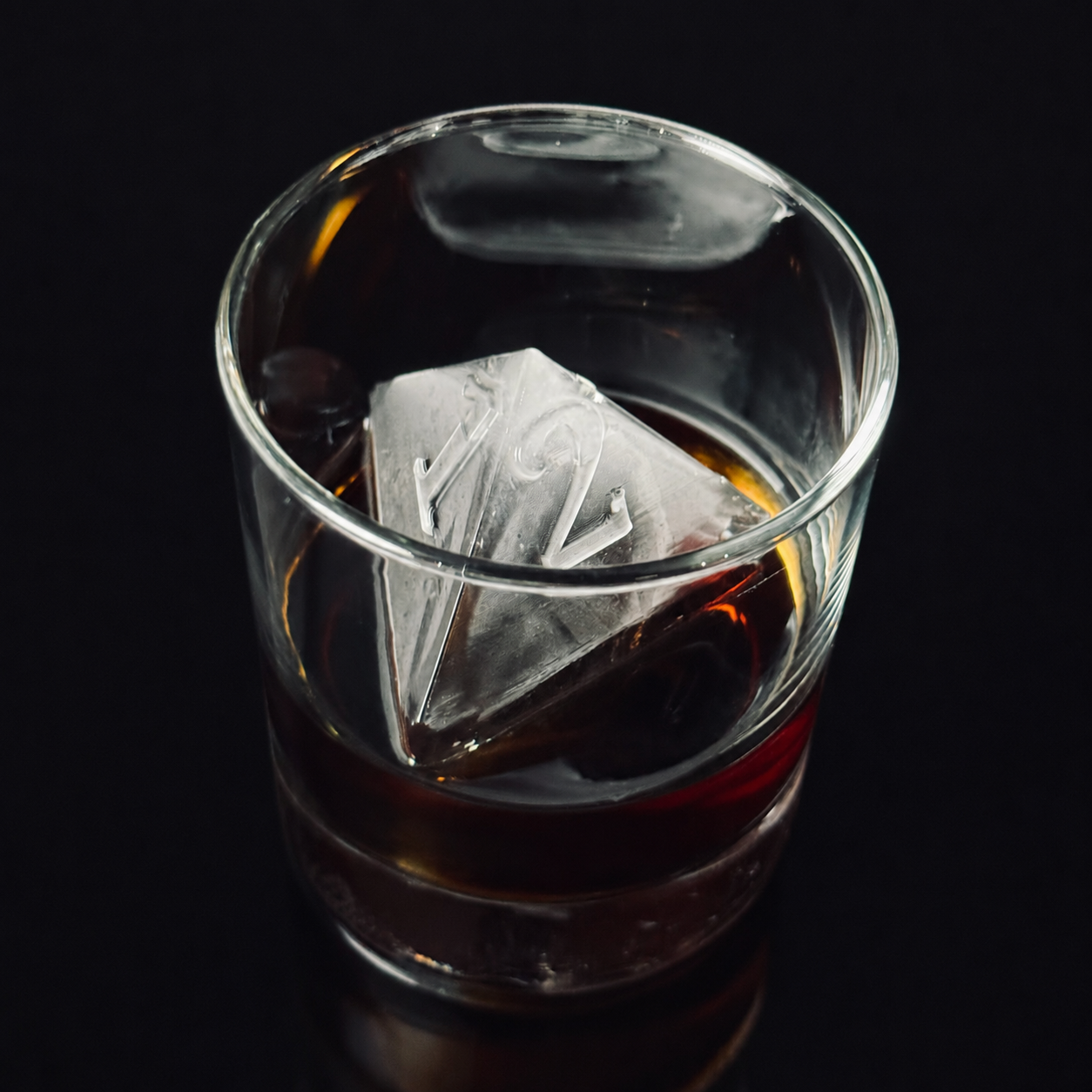 Pyramid Ice Trays – Obelisk Ice Mold Inspired Ice Cube for Cocktails & Whiskey