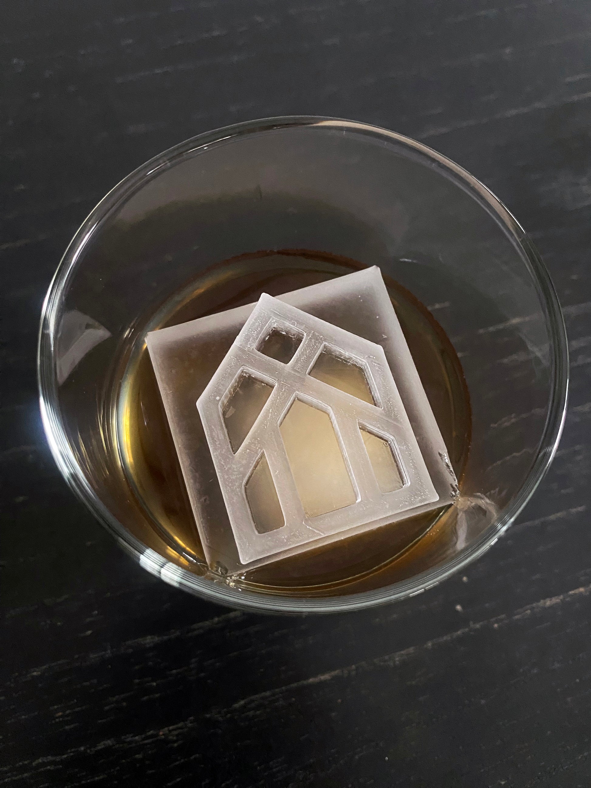 Custom Ice Cube Molds for your cocktails – Honest Ice